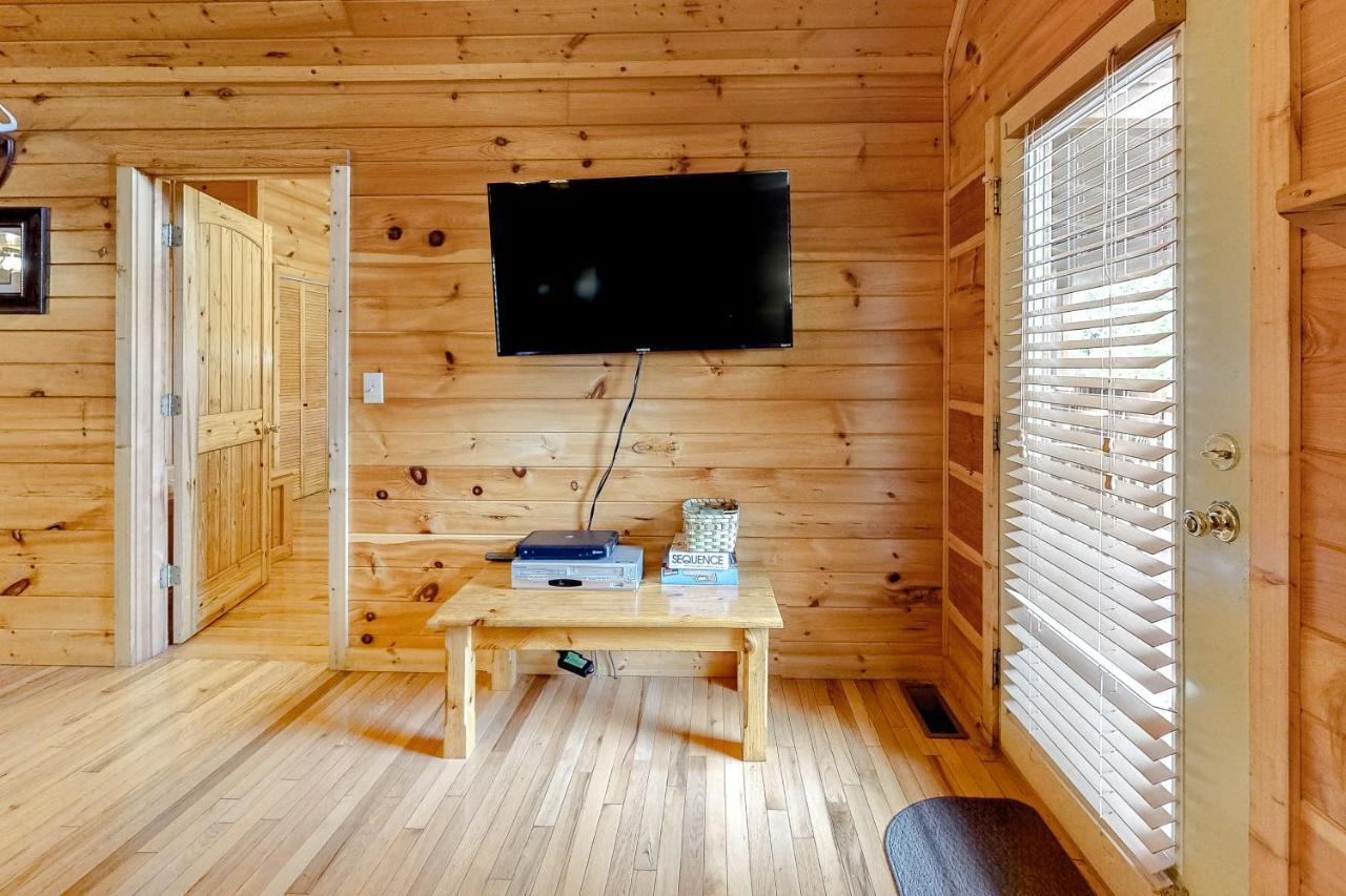 Hills Hideaway Villa Sevierville Exterior foto